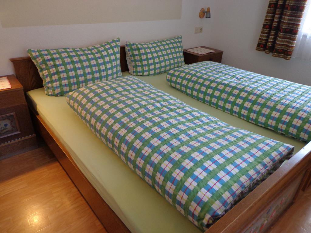 Sterzingerhof Apartment นอยชติฟ อิม ชตูไปทัล ห้อง รูปภาพ
