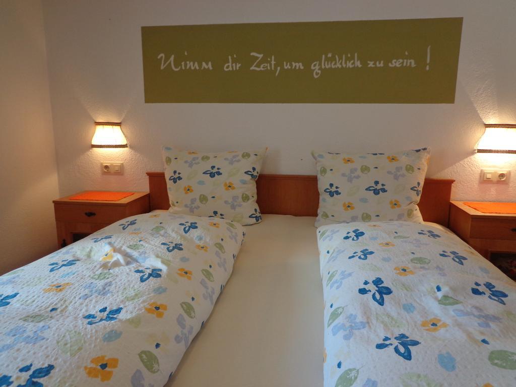 Sterzingerhof Apartment นอยชติฟ อิม ชตูไปทัล ภายนอก รูปภาพ