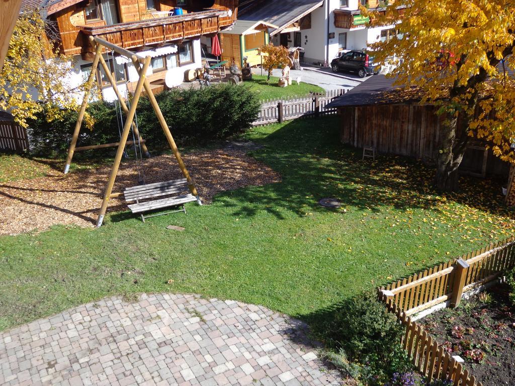 Sterzingerhof Apartment นอยชติฟ อิม ชตูไปทัล ภายนอก รูปภาพ