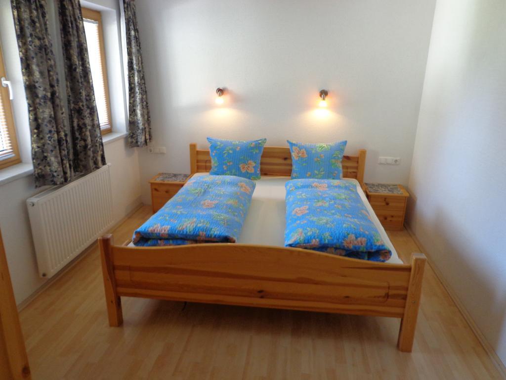 Sterzingerhof Apartment นอยชติฟ อิม ชตูไปทัล ภายนอก รูปภาพ